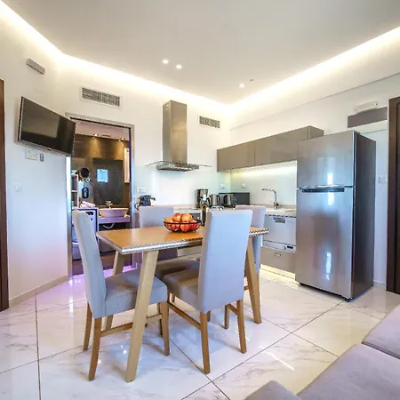 Elysian Apartment Hersonissos (Crete)