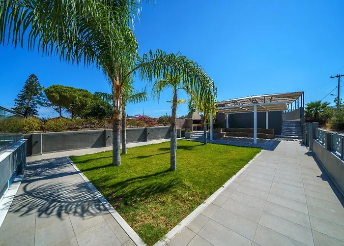 Elysian Apartment Hersonissos (Crete)