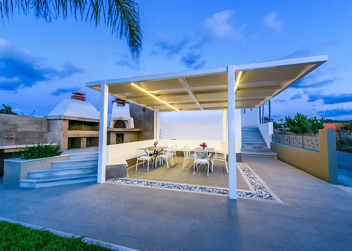 Elysian Apartment Hersonissos (Crete)